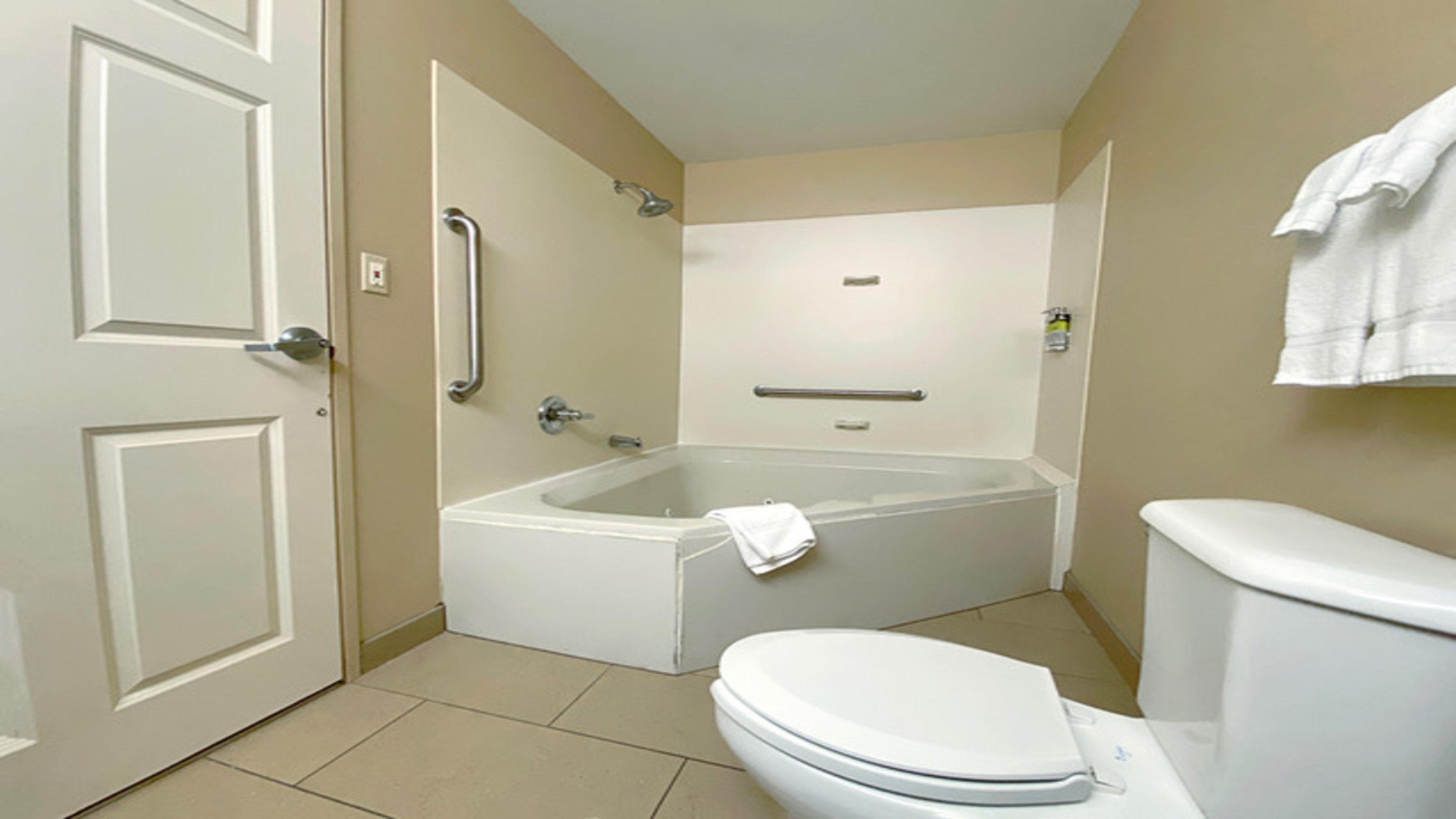 Holiday Inn Express Bloomington West By Ihg Ngoại thất bức ảnh