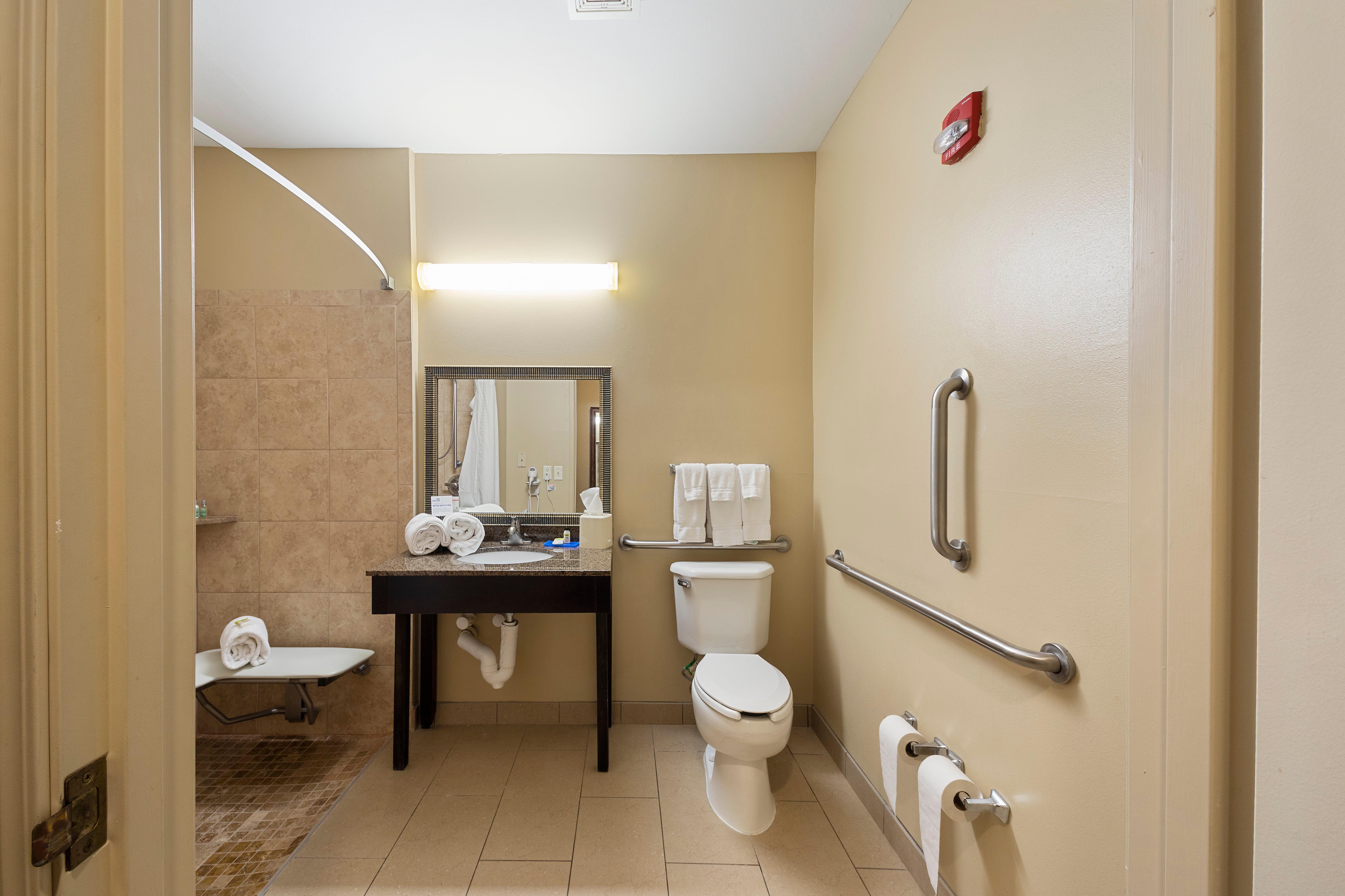 Holiday Inn Express Bloomington West By Ihg Ngoại thất bức ảnh