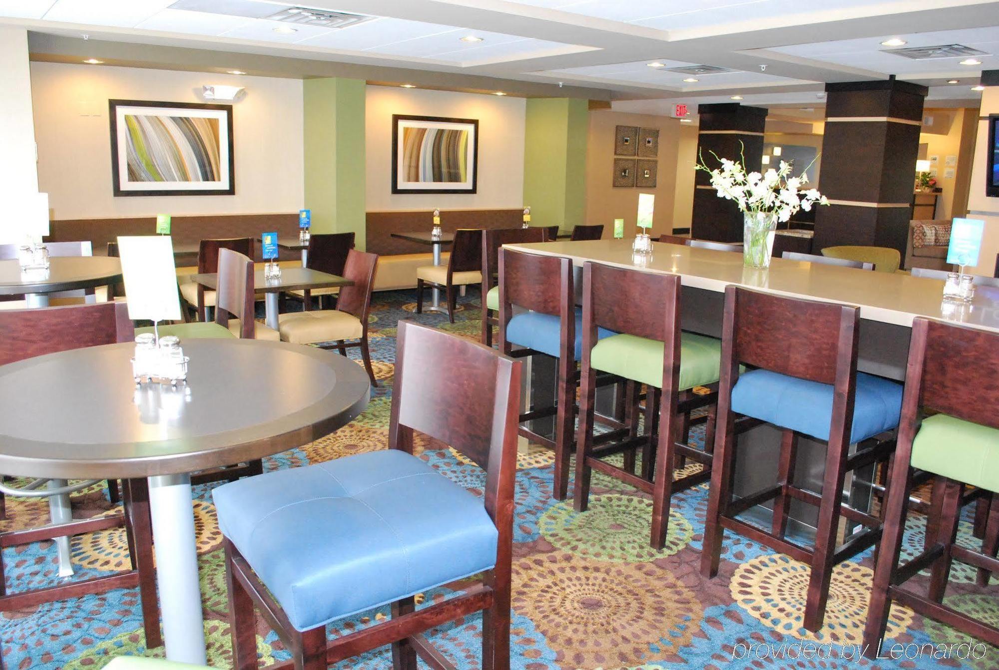Holiday Inn Express Bloomington West By Ihg Nhà hàng bức ảnh